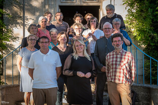 Photo de groupe avec les élus communaux et les représentants de Melle en Allemagne