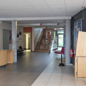 HALL METULLUM